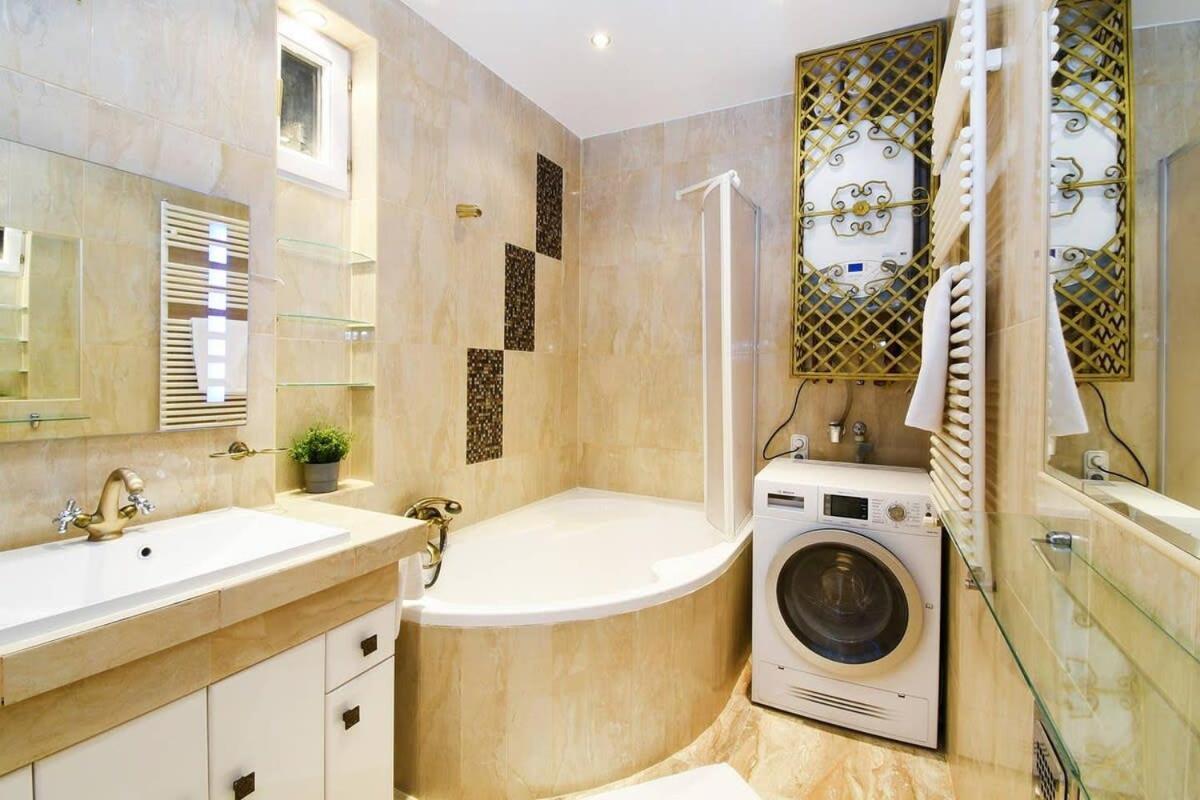 Very Central Very Spacious New Home Βουδαπέστη Εξωτερικό φωτογραφία