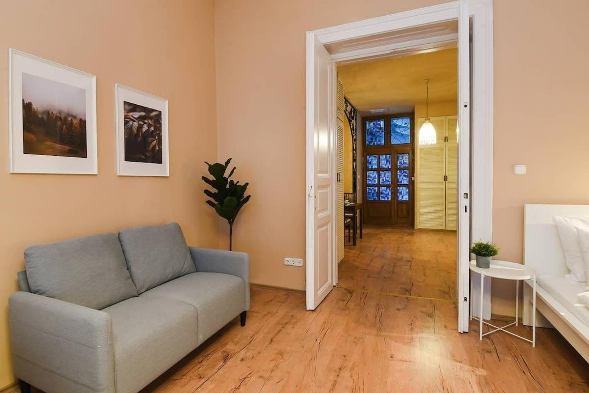 Very Central Very Spacious New Home Βουδαπέστη Εξωτερικό φωτογραφία