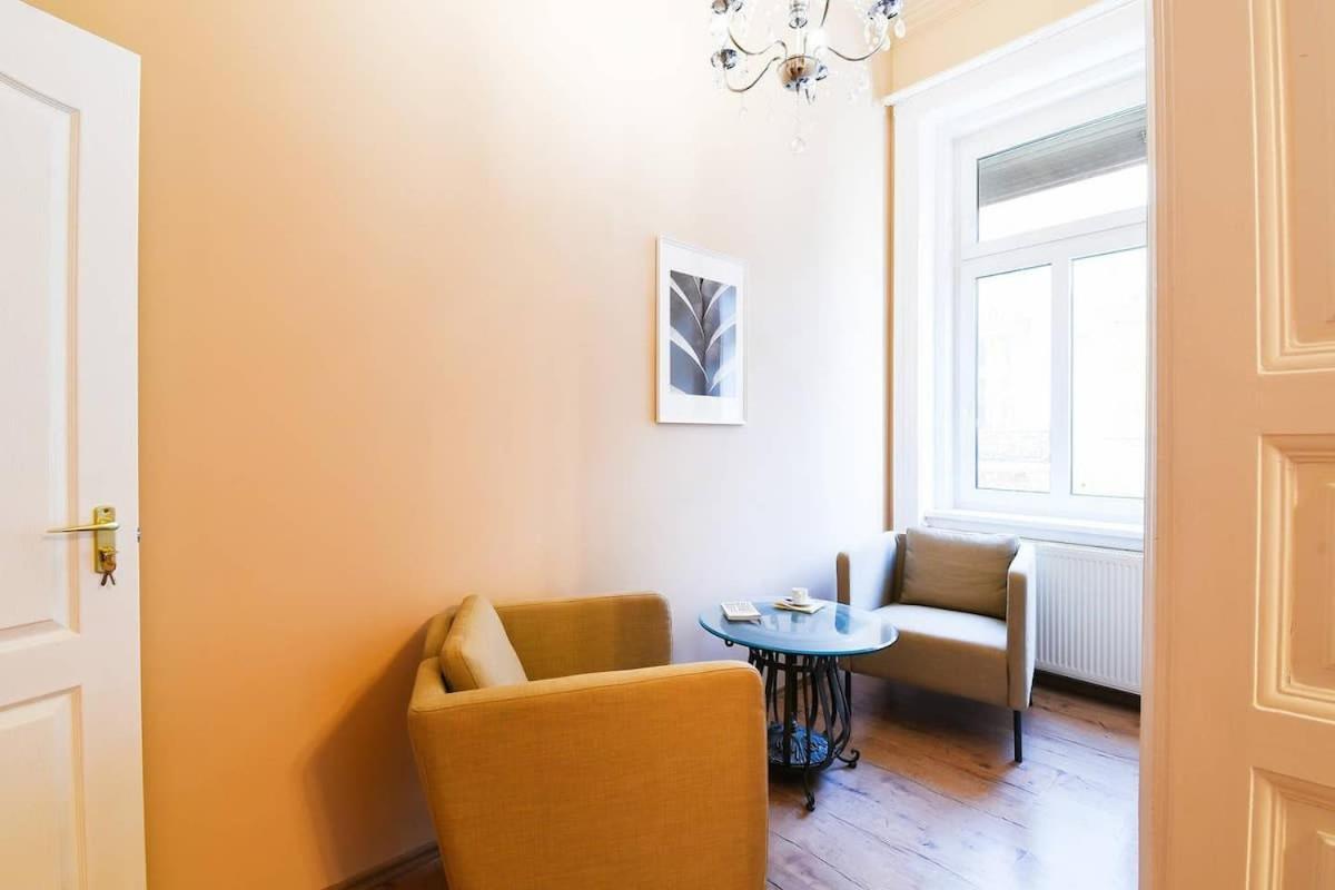 Very Central Very Spacious New Home Βουδαπέστη Εξωτερικό φωτογραφία