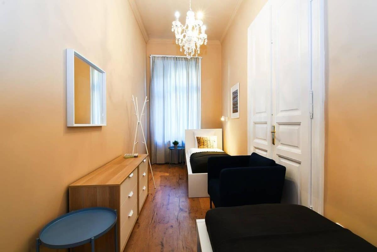 Very Central Very Spacious New Home Βουδαπέστη Εξωτερικό φωτογραφία